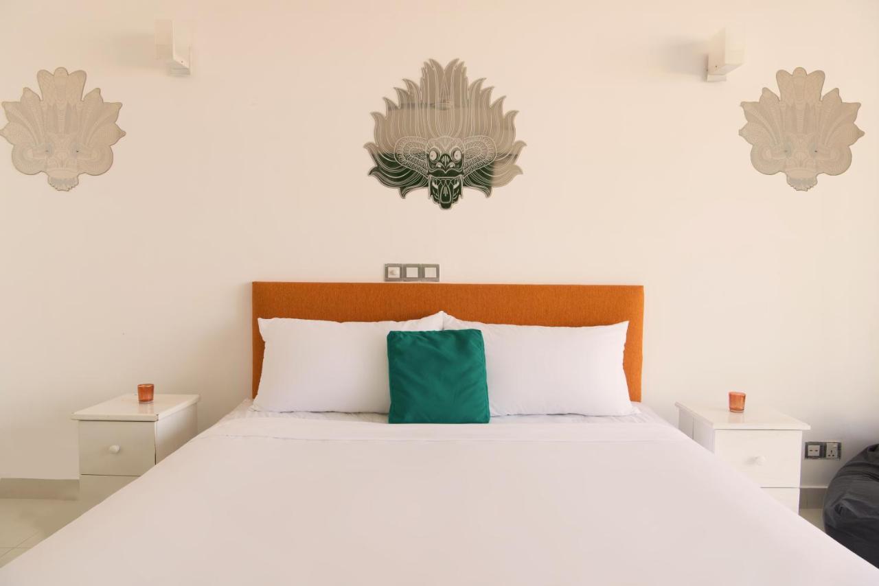 Hotel J Ambalangoda Ambalangoda  Buitenkant foto