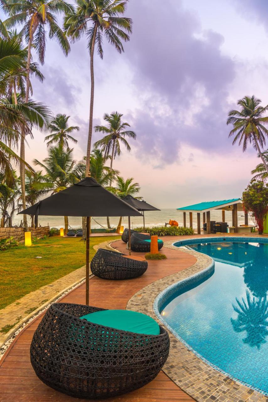 Hotel J Ambalangoda Ambalangoda  Buitenkant foto