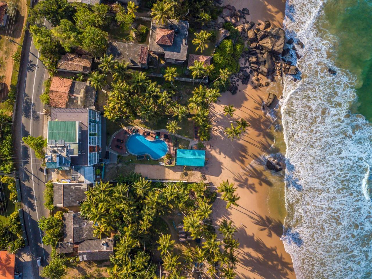 Hotel J Ambalangoda Ambalangoda  Buitenkant foto